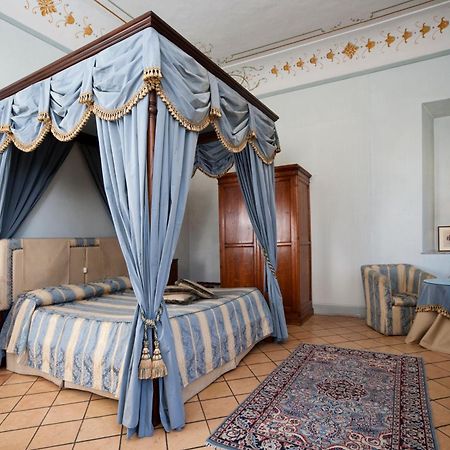 Palazzo Dragoni Hotel Spoleto Eksteriør billede